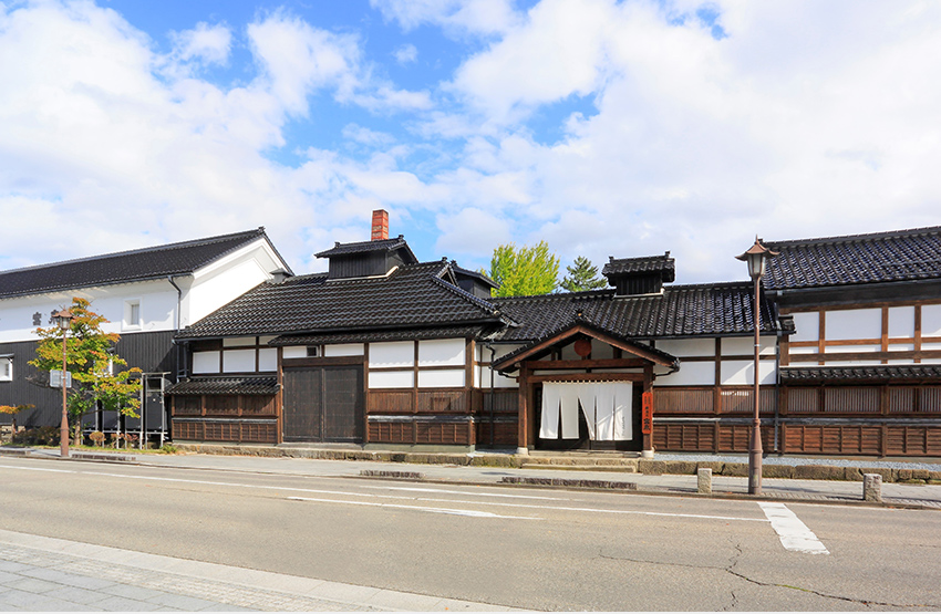 宮泉銘醸(福島県会津若松市)